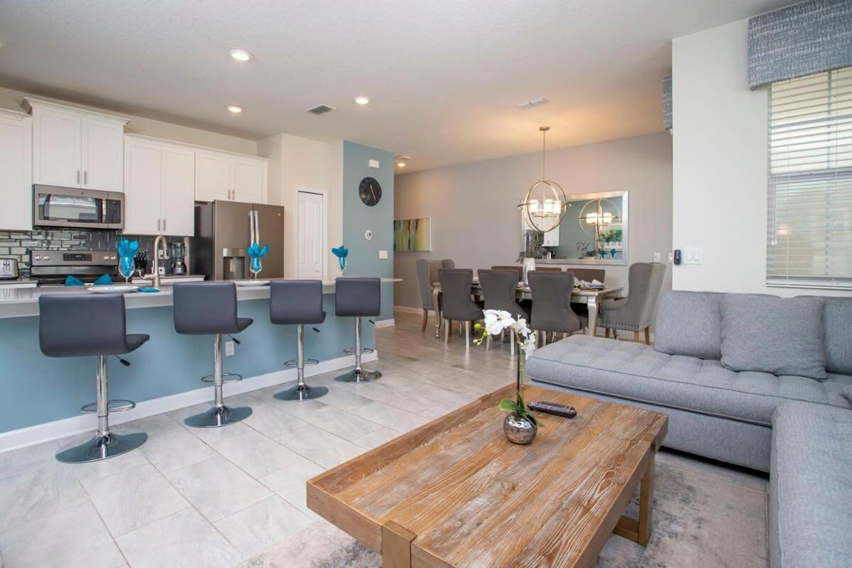 Ravishing Four Bd W/ Pool Close To 4947 Hébergement de vacances